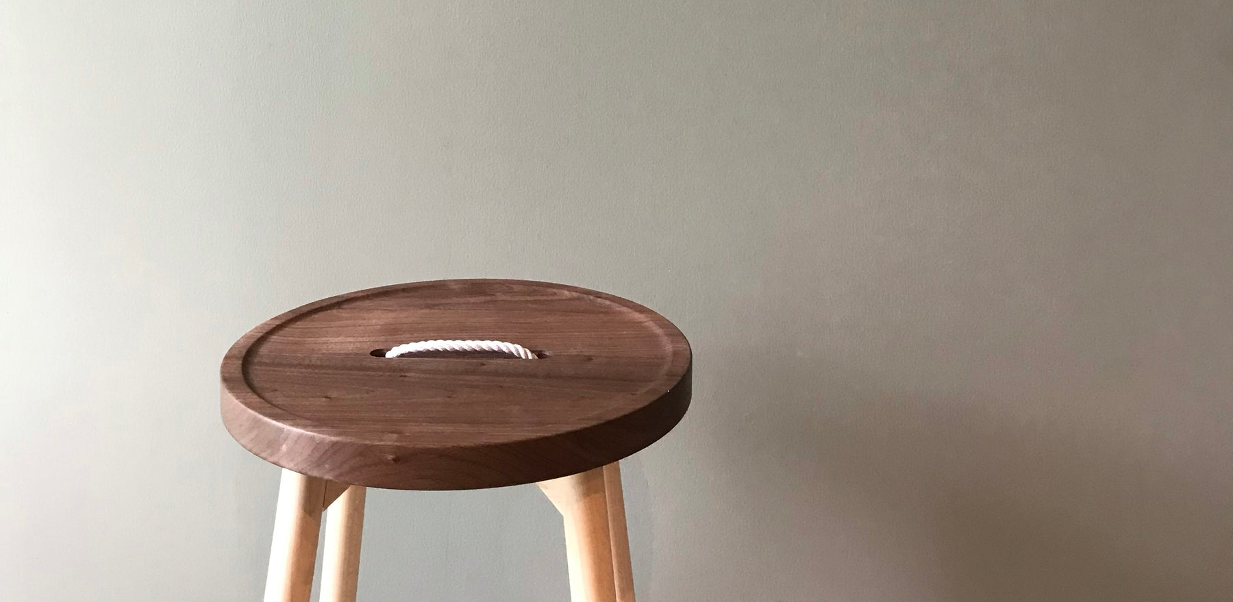 デザインができるまで　button stool 002